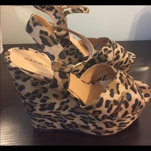 Leopard wedges